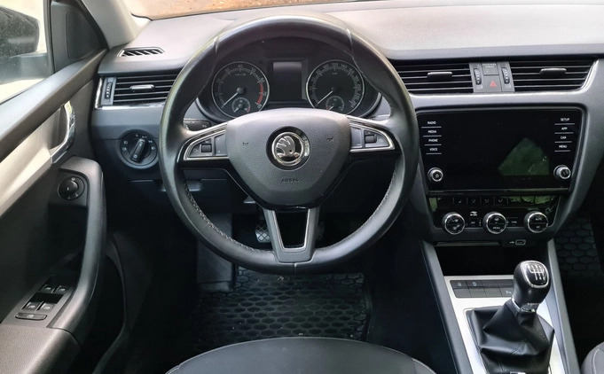 Skoda Octavia cena 59900 przebieg: 87749, rok produkcji 2019 z Łódź małe 407